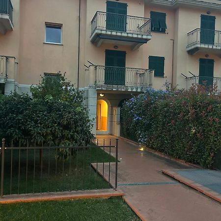 Appartamento Incantevole A 100Metri Dal Mare E Accanto Alla Pista Ciclabile Imperia Luaran gambar